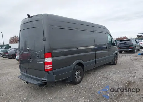 2016 Mercedes-Benz Sprinter 2500 High Roof from USA, damaged, VIN WD3PE8DD2GP308147